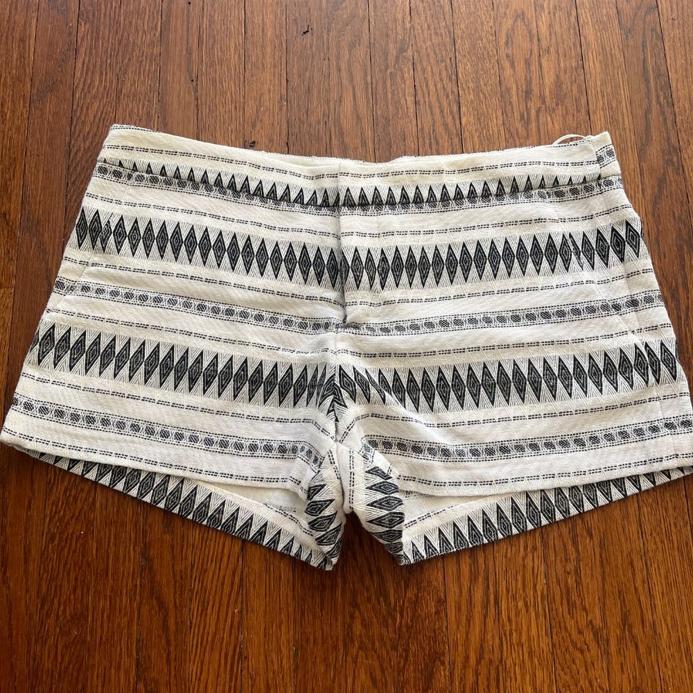 Joie Pattern Short - image 4